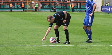 Leszek Lewandowski poprowadzi mecz Miedzi z Górnikiem Łęczna