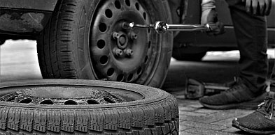 Jak działa mobilny serwis opon?