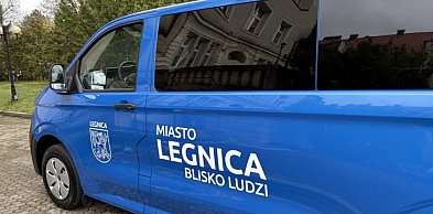 Nowy mikrobus dla DPS w Legnicy i kolejne autobusy w drodze
