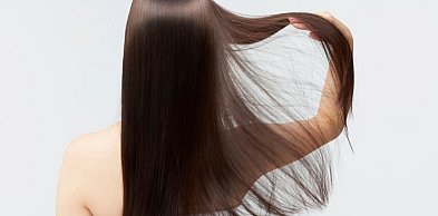 Jak stosować toner do włosów, żeby efekt był naturalny i bez niespodzianek?