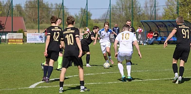 Piłkarskie niższe ligi: majówkowy rozkład jazdy