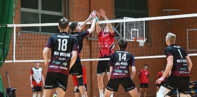 Siatkarski Ikar Legnica walczy o przyszłość i ogłasza nabór sponsorów