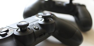 Dlaczego rozrywka oparta na technologii stała się obecnie równie popularna jak ksi