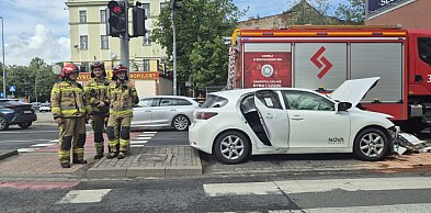 Deszcz i śliska nawierzchnia doprowadziły do serii kolizji podczas weekendu