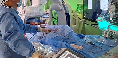 3 godziny walki o życie pacjentki. Takie operacje robią tylko nieliczni