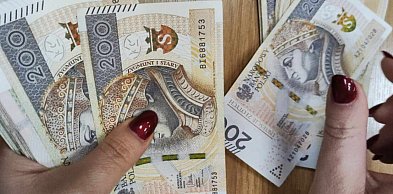 Zatrzymana Legniczanka miała odbierać pieniądze od oszukanych seniorek