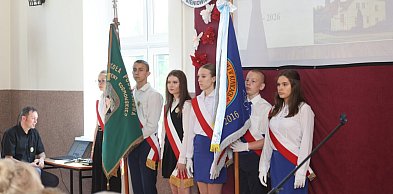 Wspomnienia, spotkania po latach i jubileusz szkoły w Bieniowicach