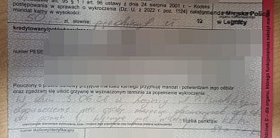 Pierwszy dzień nowych przepisów i dwaj 14-latkowie zderzyli się z autem