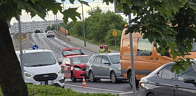 Kolizja na Piłsudskiego. Kierująca skodą dostała mandat