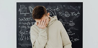 Jak zdać poprawkę z matematyki bez paniki – plan działania na wakacje