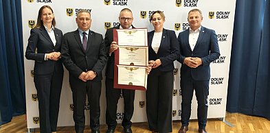 Nowa droga i inne inwestycje dzięki środkom pozyskanym przez gminę Kunice