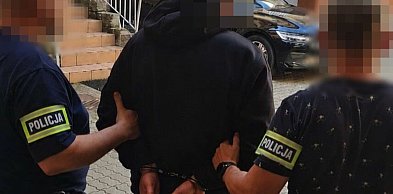 Szybki skok na stację paliw i jeszcze szybsze zatrzymanie podejrzanego
