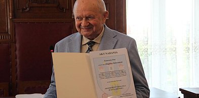 Zbigniew Dobrzański Honorowym Obywatelem Miasta Chojnowa