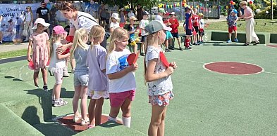 Dmuchańce, zabawy z wodą i nagrody. Festyn w Miejskim Przedszkolu nr 11