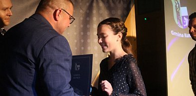 Gmina Kunice przyjmuje wnioski o stypendia dla uczniów