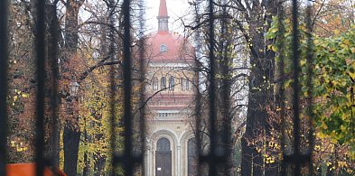 Wszystkich Świętych 2025: tak czynne będą legnickie cmentarze-116600