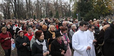 Odpust zupełny na Wszystkich Świętych – ważne informacje dla wiernych-116684