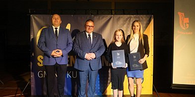 Stypendia Wójta Gminy Kunice. 84 uczniów nagrodzonych-116609