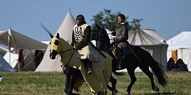 I Międzynarodowe Kolokwium nt. Broni i Zbroi-117737