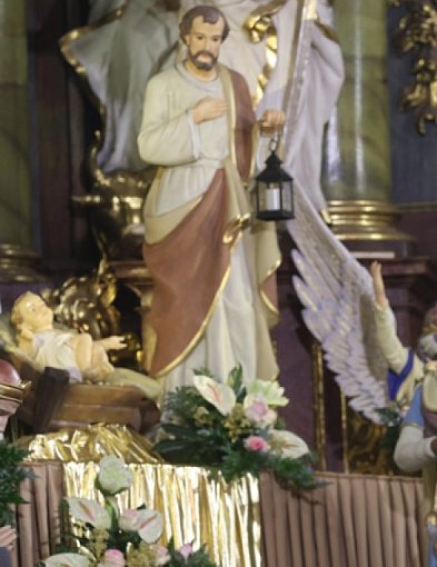 Wyjątkowe szopki bożonarodzeniowe w legnickich świątyniach-120100