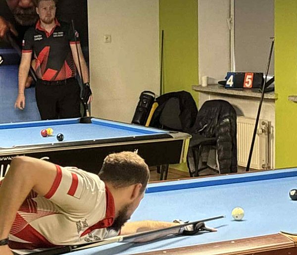 Legniczanie pokazali charakter w starciu z liderem z Wrocławia-115989