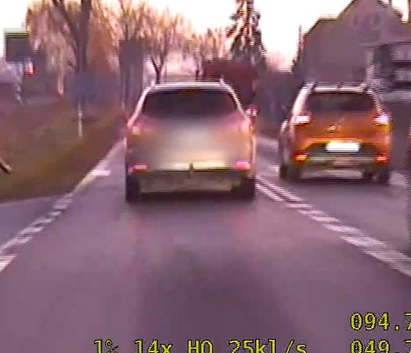 Piracka jazda na trasie Legnica–Złotoryja skończyła się utratą prawa jazdy-117788