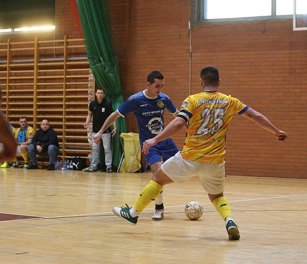 Futbol-5 gromi Stal Chocianów aż 17:2. Różnica kilku klas w meczu futsalu-120178