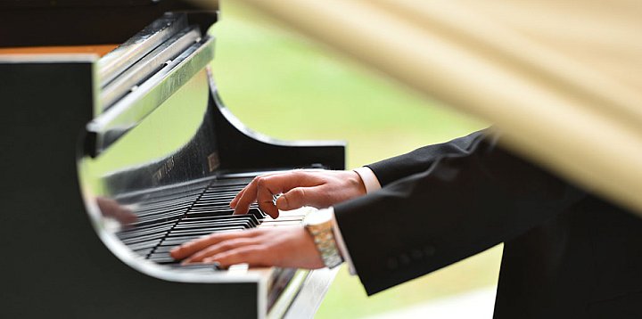 Dwójka znakomitych pianistów w Akademii Rycerskiej-117131