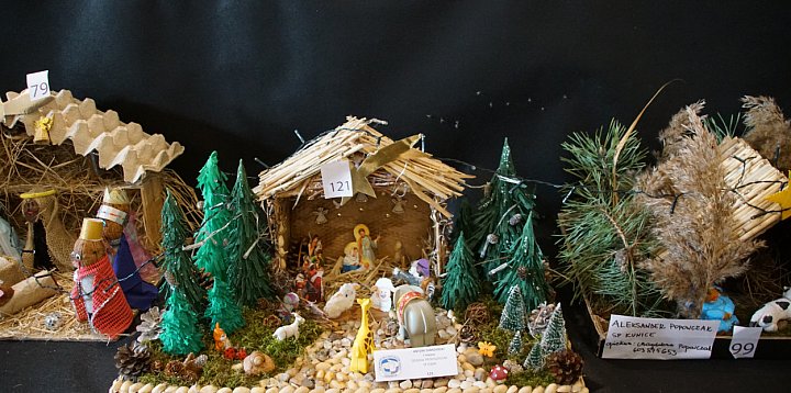 Opowieści zamknięte w szopkach i stroikach-119820