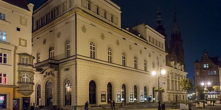 Styczeń na scenach Teatru Modrzejewskiej-120313