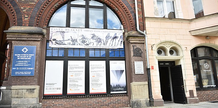 Dawniej i dziś. Wieczór poezji w Galerii Sztuki-120886