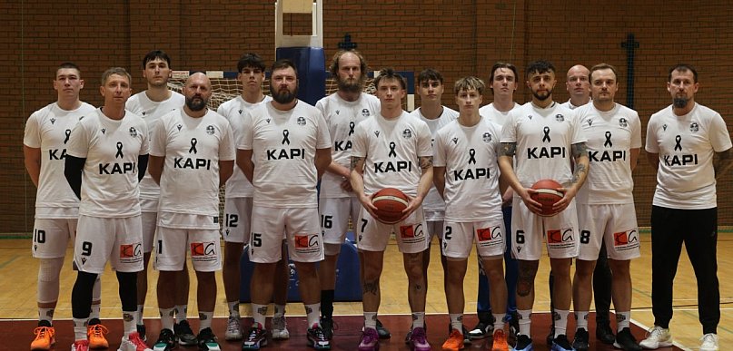 Legnickie Lwy triumfują w thrillerze z Siechnicami