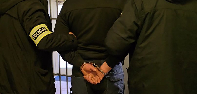 Naćpany kierowca Audi próbował zgubić patrol. Pościg pod Chojnowem