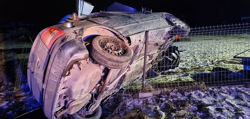 Dachowanie na DK94. Kierowca miał ponad 2,7 promila alkoholu