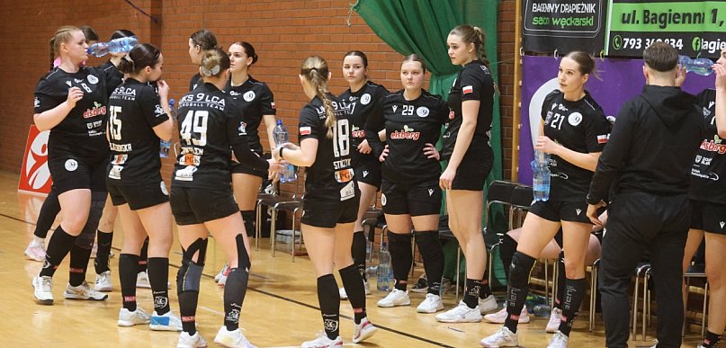 Kapitalna końcówka Dziewiątki. Legniczanki pokonały u siebie SPR Olkusz