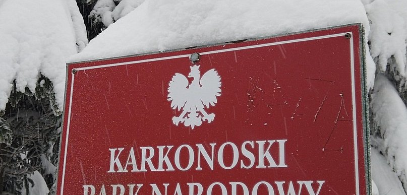 W Karkonoszach zimowe warunki, w wyższych partiach zagrożenie lawinami