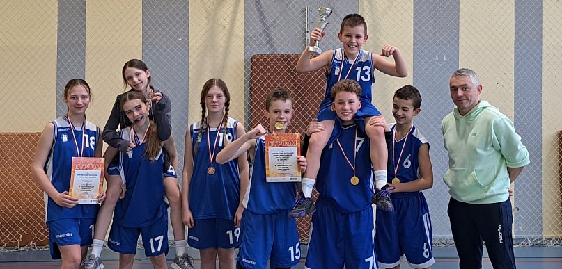 Koszykarskie sukcesy uczniów Katolickiej Szkoły Podstawowej w Legnicy!