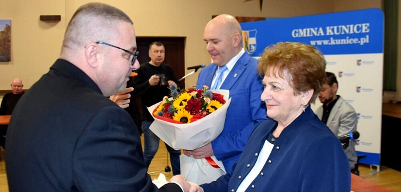 Janina Mazur uhonorowana tytułem „Zasłużony dla Gminy Kunice”