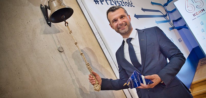 KGHM pozyskał 1,6 mld zł i wprowadził obligacje na giełdę