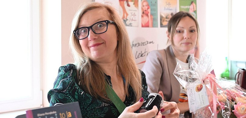 Centrum Witelona pełne kobiet, pomysłów i pasji. Trwają targi Okiem Kobiety