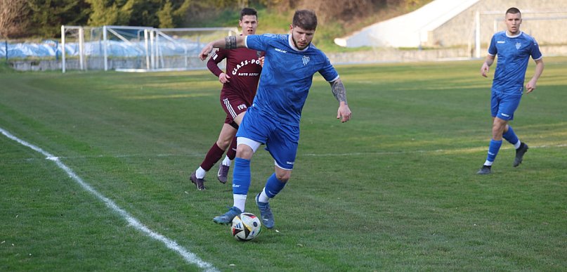 Piłkarskie niższe ligi: wyniki sobotnich spotkań