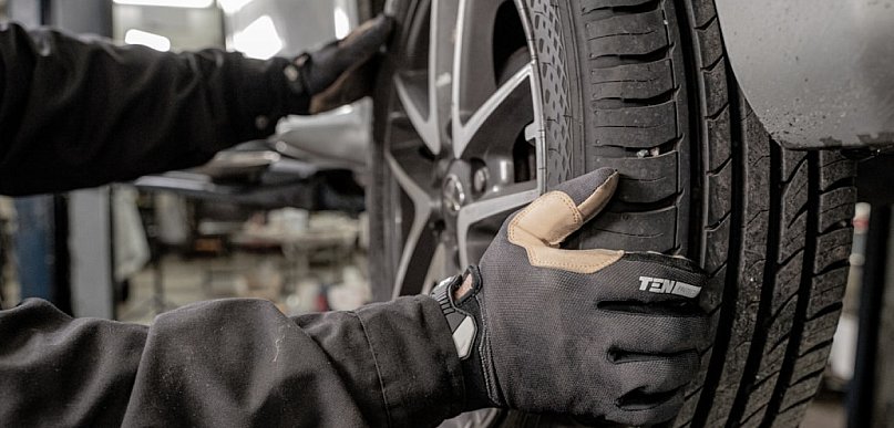 Wiosenna wymiana opon – kiedy to zrobić i jak przygotować auto?