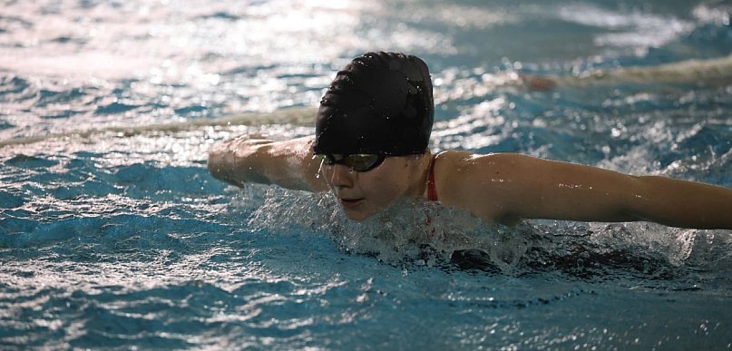Zacięta walka o ułamki sekund na legnickim Delfinku