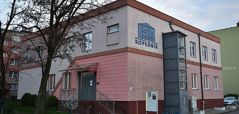 SDK „Kopernik” zaprasza  dzieci i młodzież do konkursów o przyjaźni