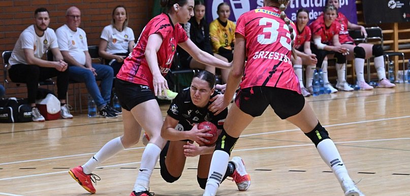 Dziewiątka kończy sezon w Warszawie. Handball AZS AWF ostatnim rywalem