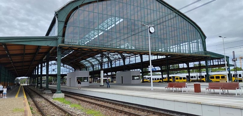 Nowy plan kolei do 2035 roku. Ważne zapisy dotyczą Legnicy