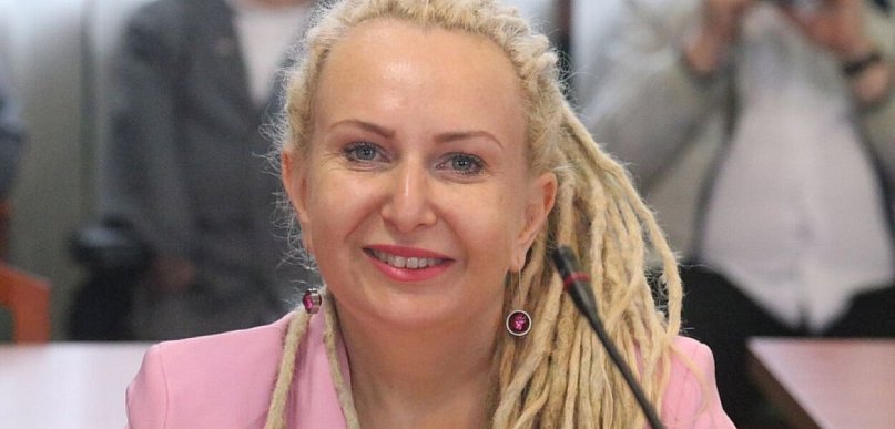 Katarzyna Odrowska wraca do pomysłu „regału z rękodziełem”