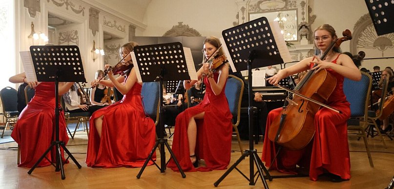Muzyczne talenty podbiły serca legniczan