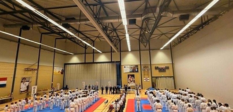 Worek medali i wielkie emocje w Holandii. Lokalni karatecy podbili turniej