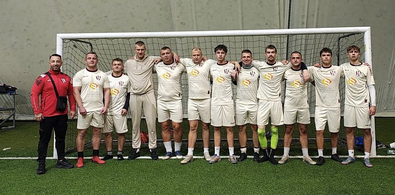 Pod balonem zagrali dla Maciusia. Zakaczawie w finale lepsze od Fire - 115347